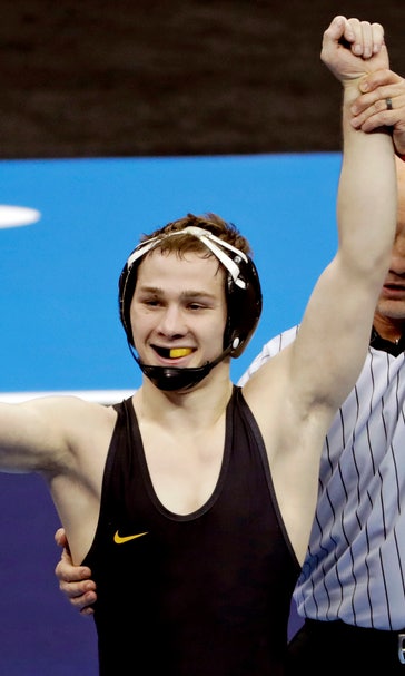 Hawkeyes out to break Penn State's grip on wrestling titles